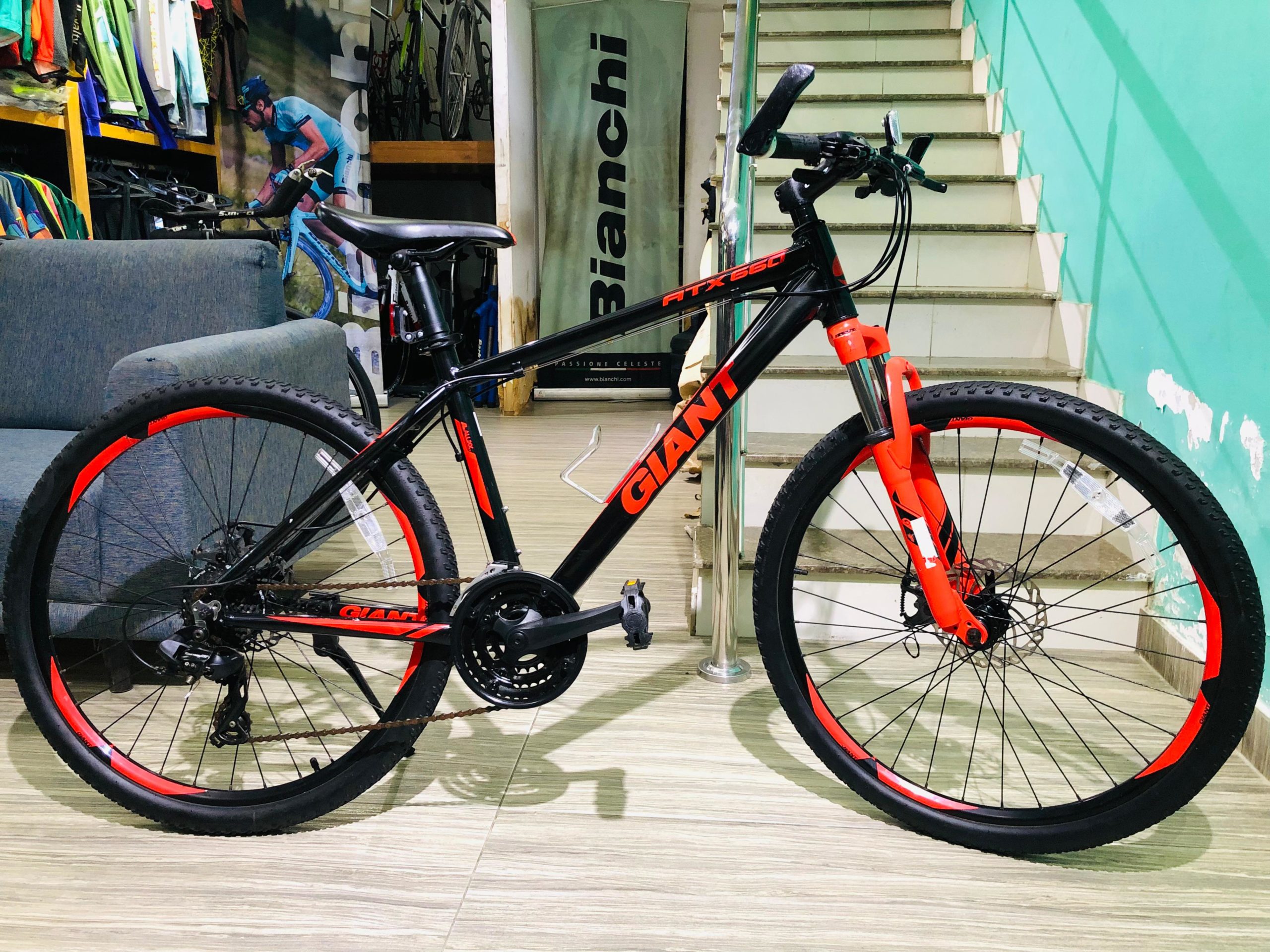 Giant ATX 660